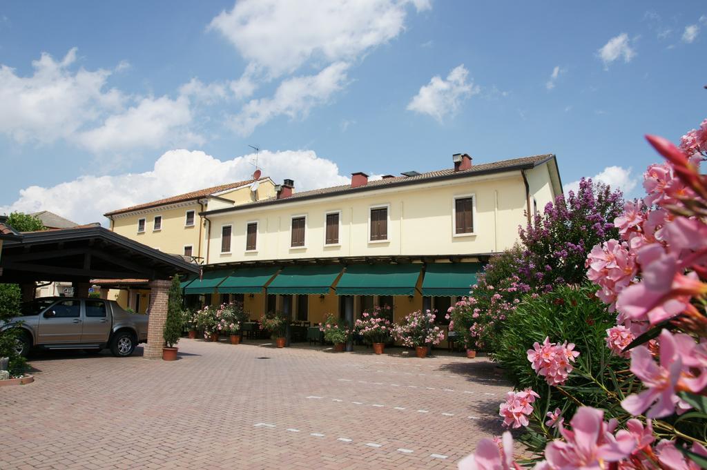 Hotel Locanda Grego à Bolzano Vicentino Extérieur photo